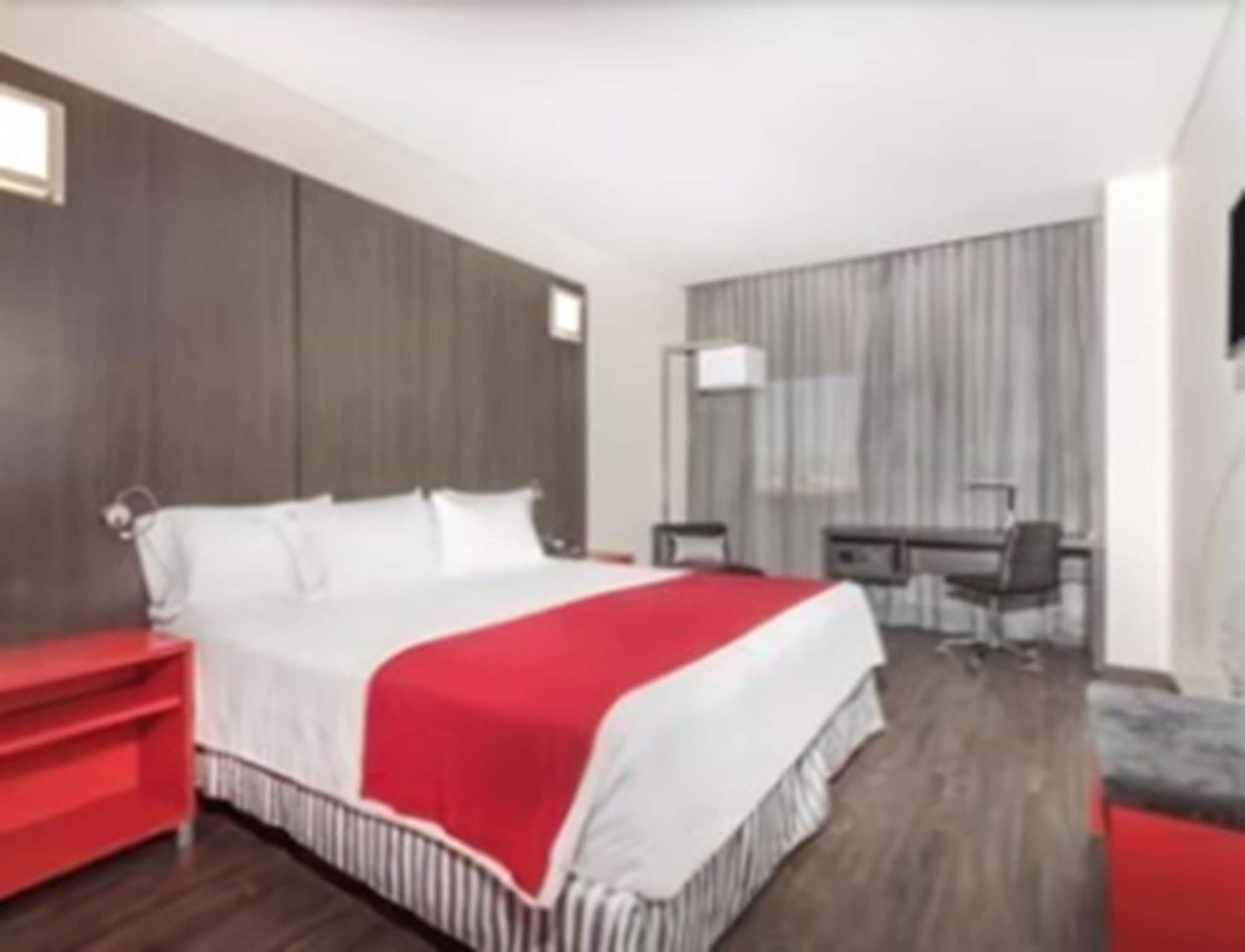 Ramada Encore San Luis Potosi Exterior photo