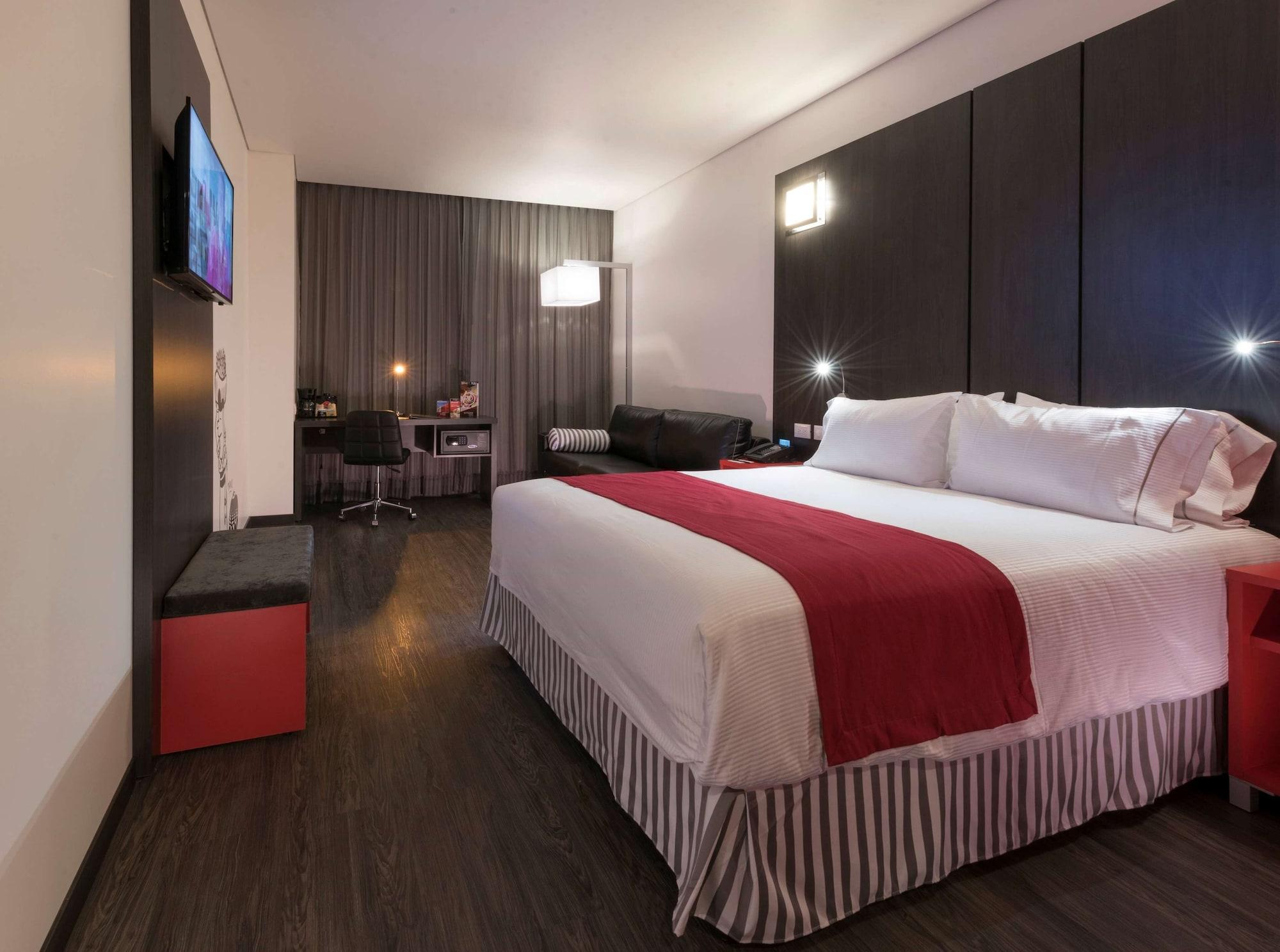 Ramada Encore San Luis Potosi Exterior photo