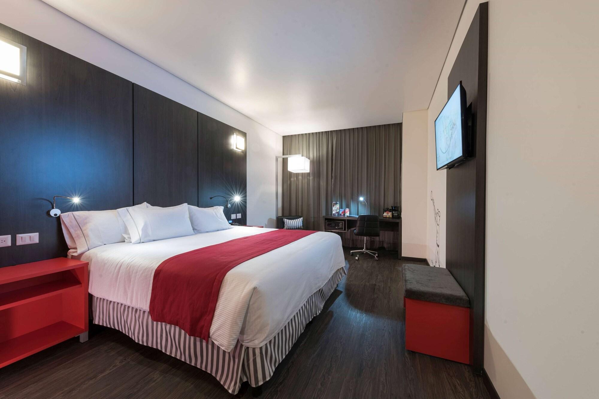 Ramada Encore San Luis Potosi Exterior photo